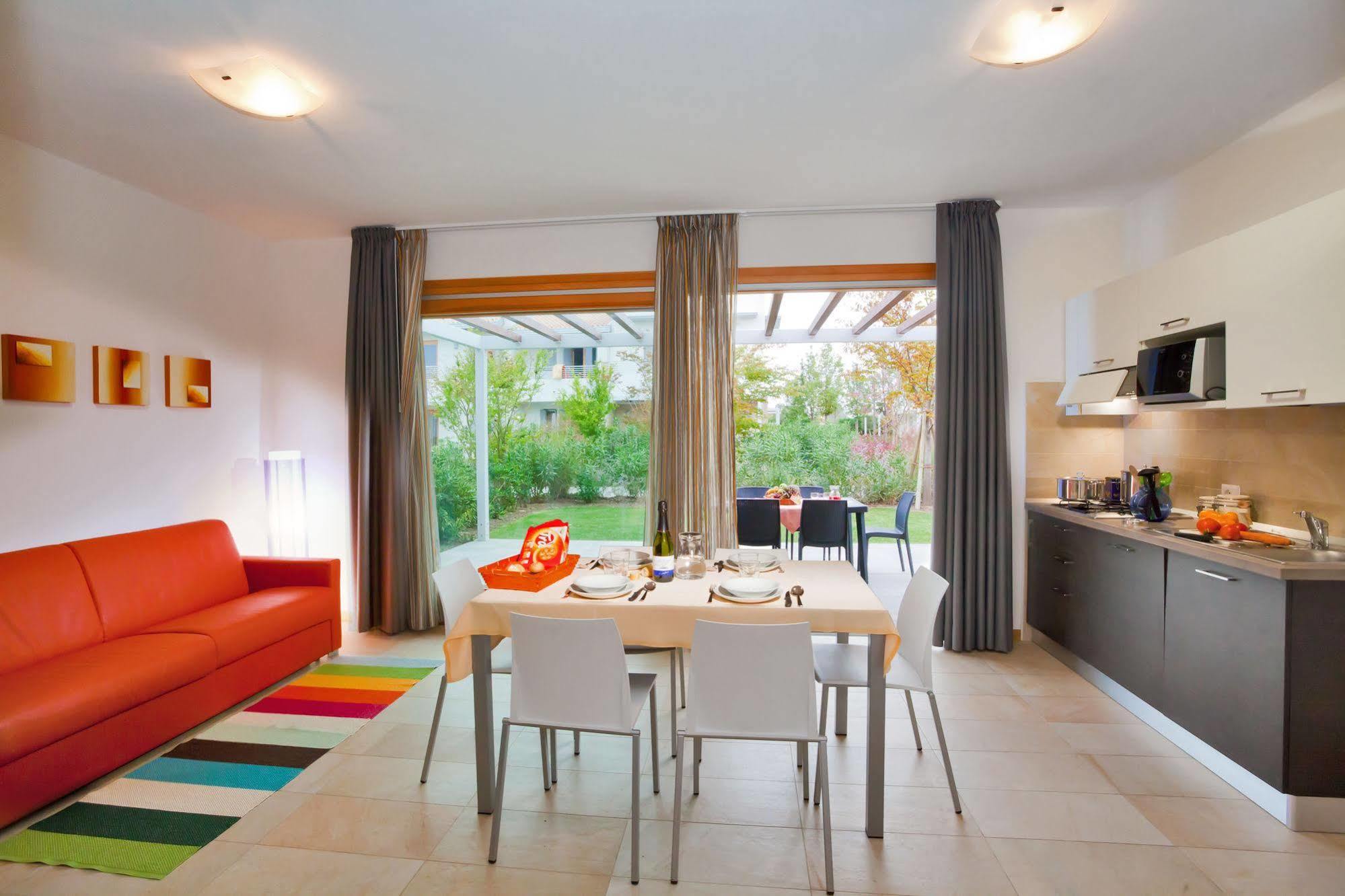 Villaggio Laguna Blu Каорле Экстерьер фото