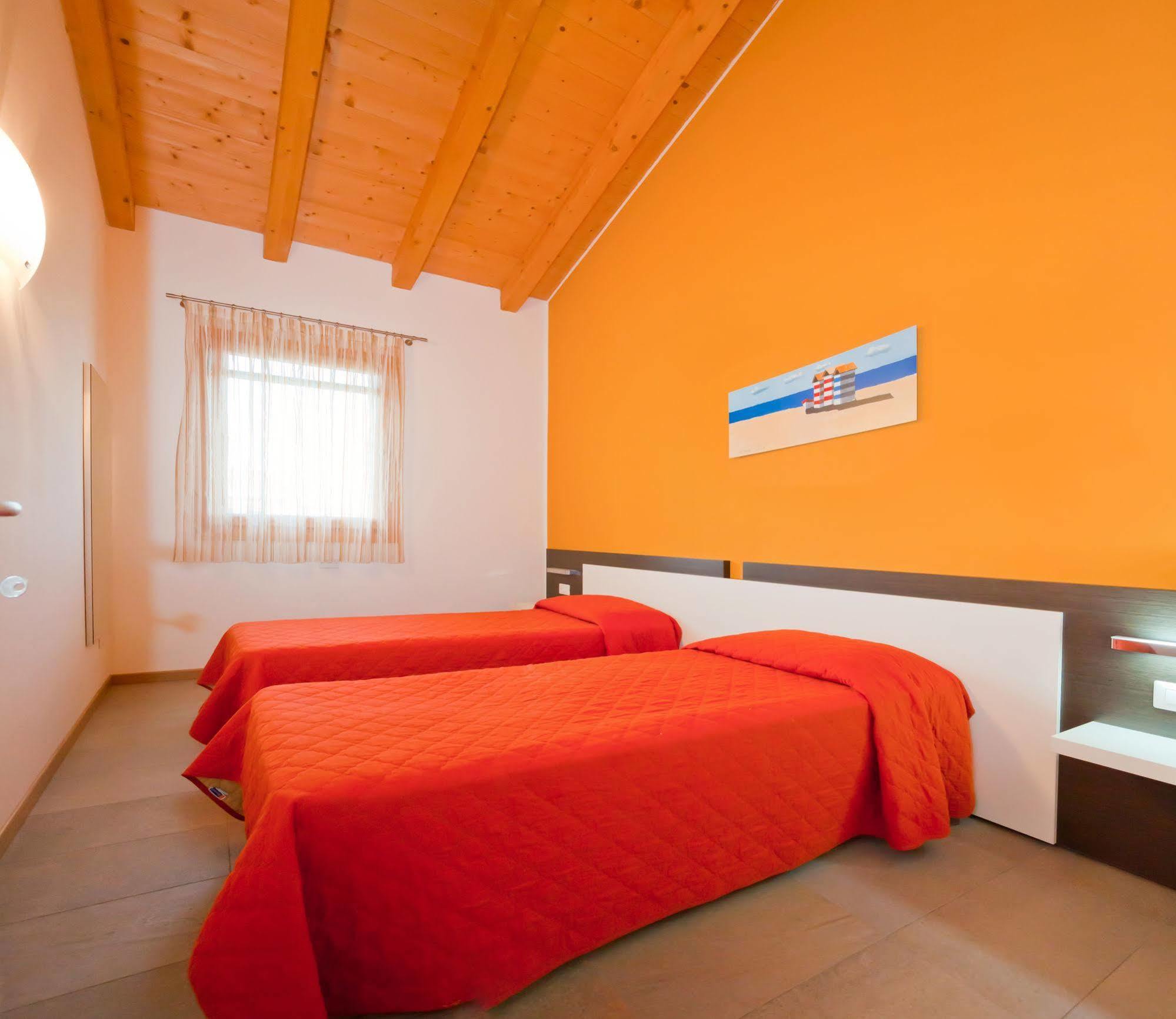 Villaggio Laguna Blu Каорле Экстерьер фото